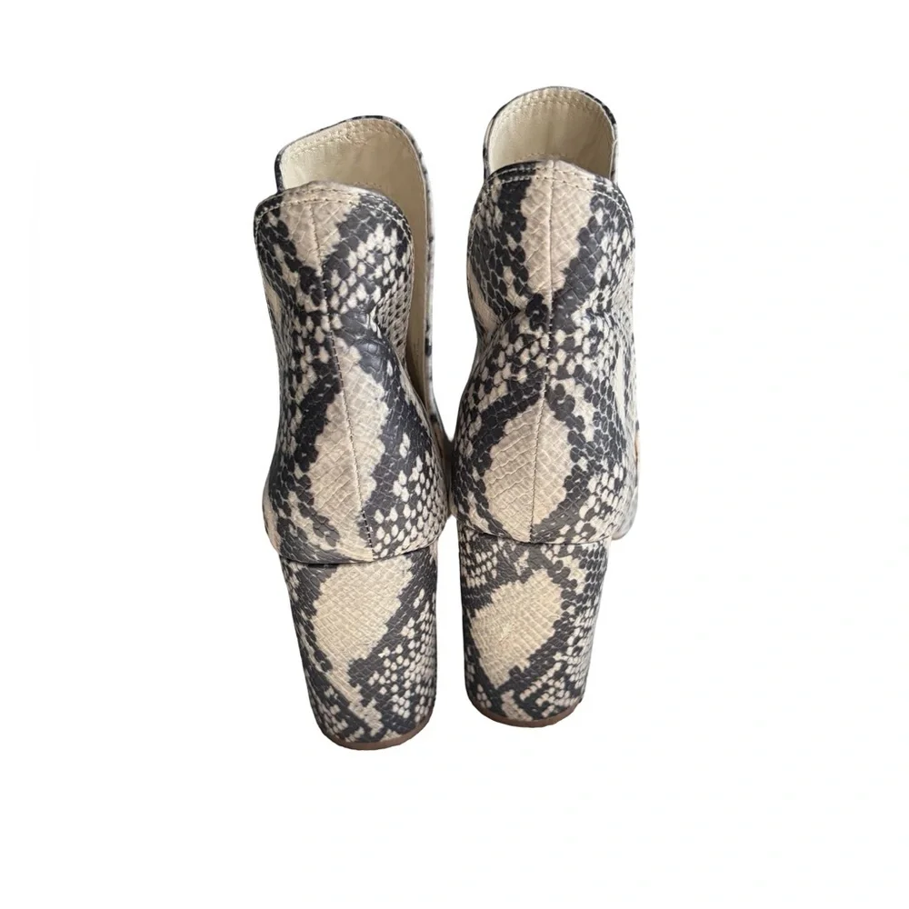Steve Madden Black & Cream Snake-Print Ankle Booties
